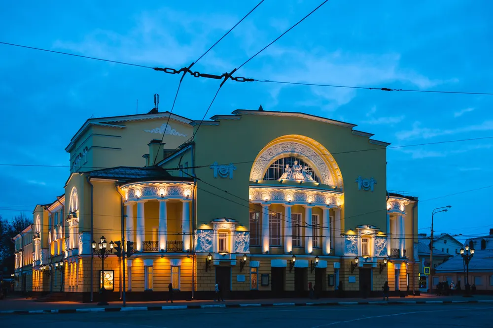 Двухдневный тур в Ярославль с посещением первого русского театра им. Волкова