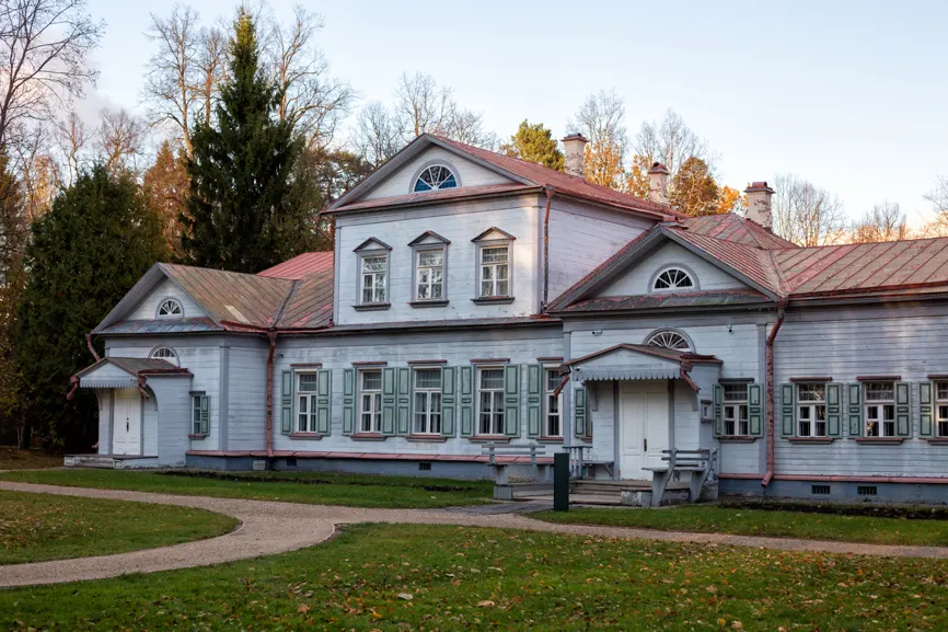 Экскурсия для школьников в усадьбу «Абрамцево»